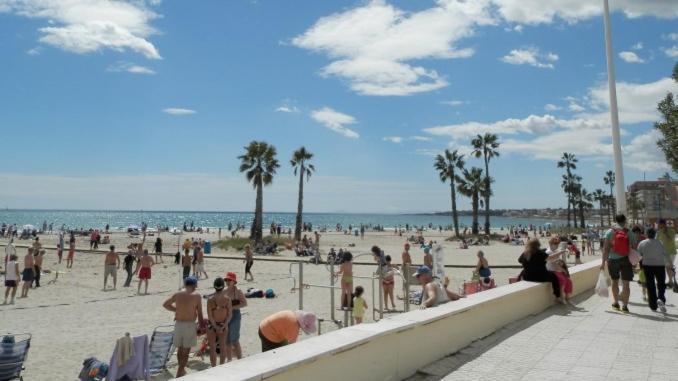 Apartamento En Torrevieja A 50M Playa Ngoại thất bức ảnh