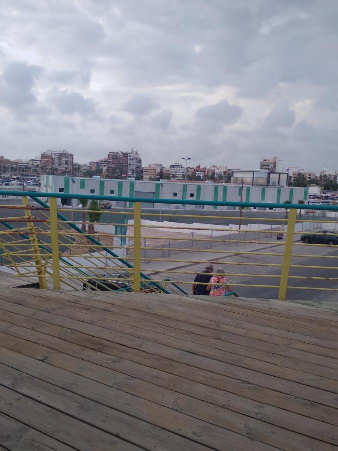 Apartamento En Torrevieja A 50M Playa Ngoại thất bức ảnh